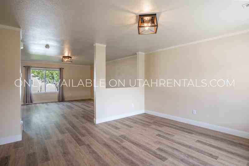215 Sw - Photo 6 of 29