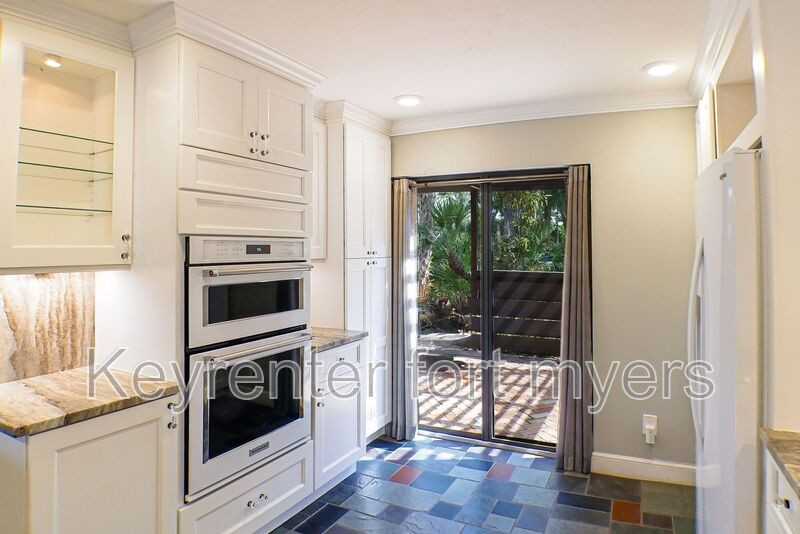 112 Pinebrook Dr - Photo 4 of 32