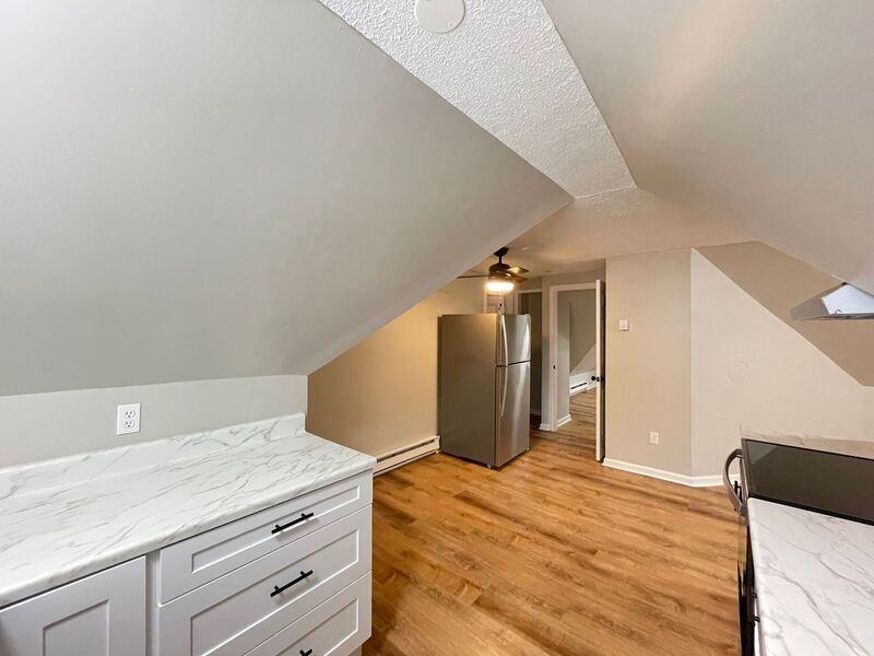 242 Prospect St #3 - Photo 3 of 18