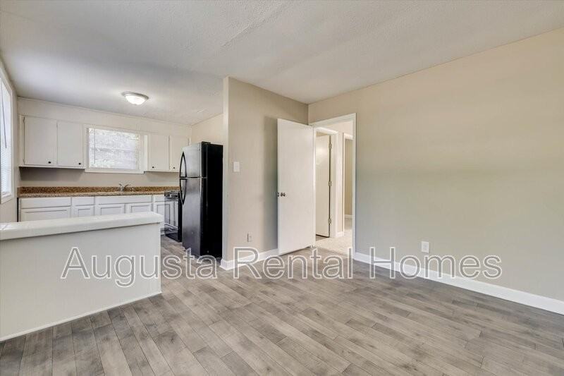 319A Verdery Dr - Photo 6 of 21