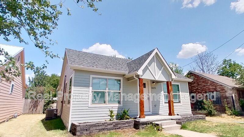 1605 South Walnut Street - Photo 6 of 29