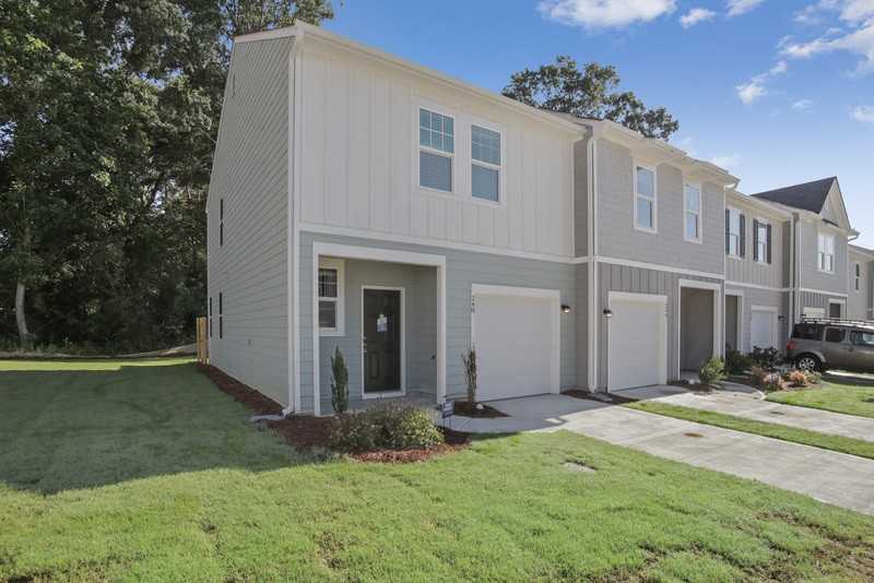 248 Grand Central Way - Photo 3 of 26