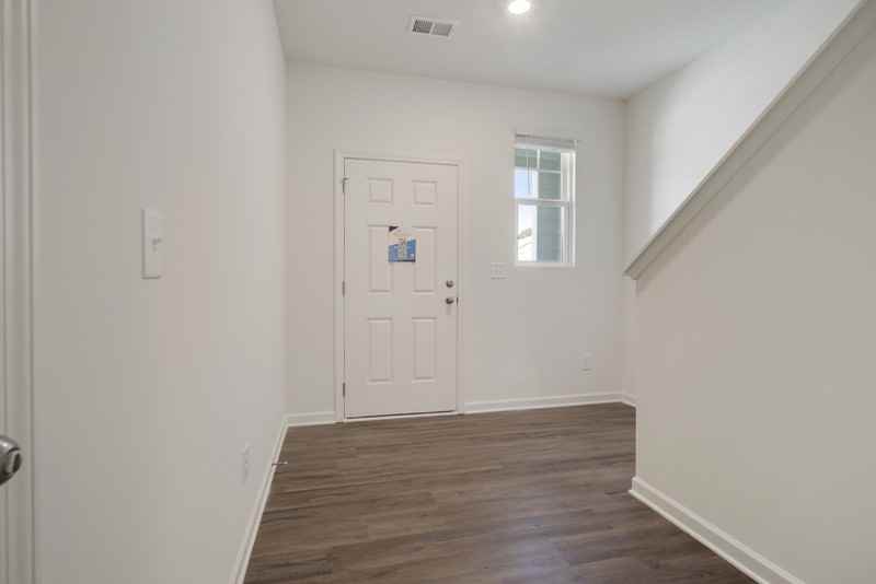 248 Grand Central Way - Photo 5 of 26