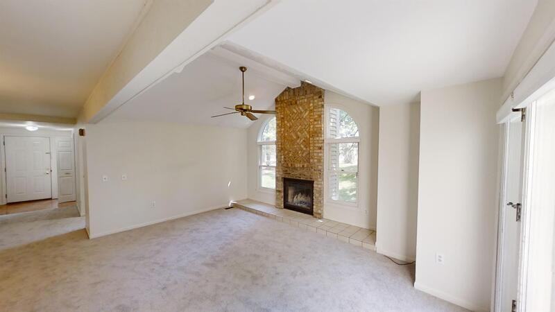 455 Village Oaks Ct - Photo 5 of 22