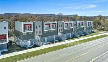 featured image of 1788 S Razorback Rd