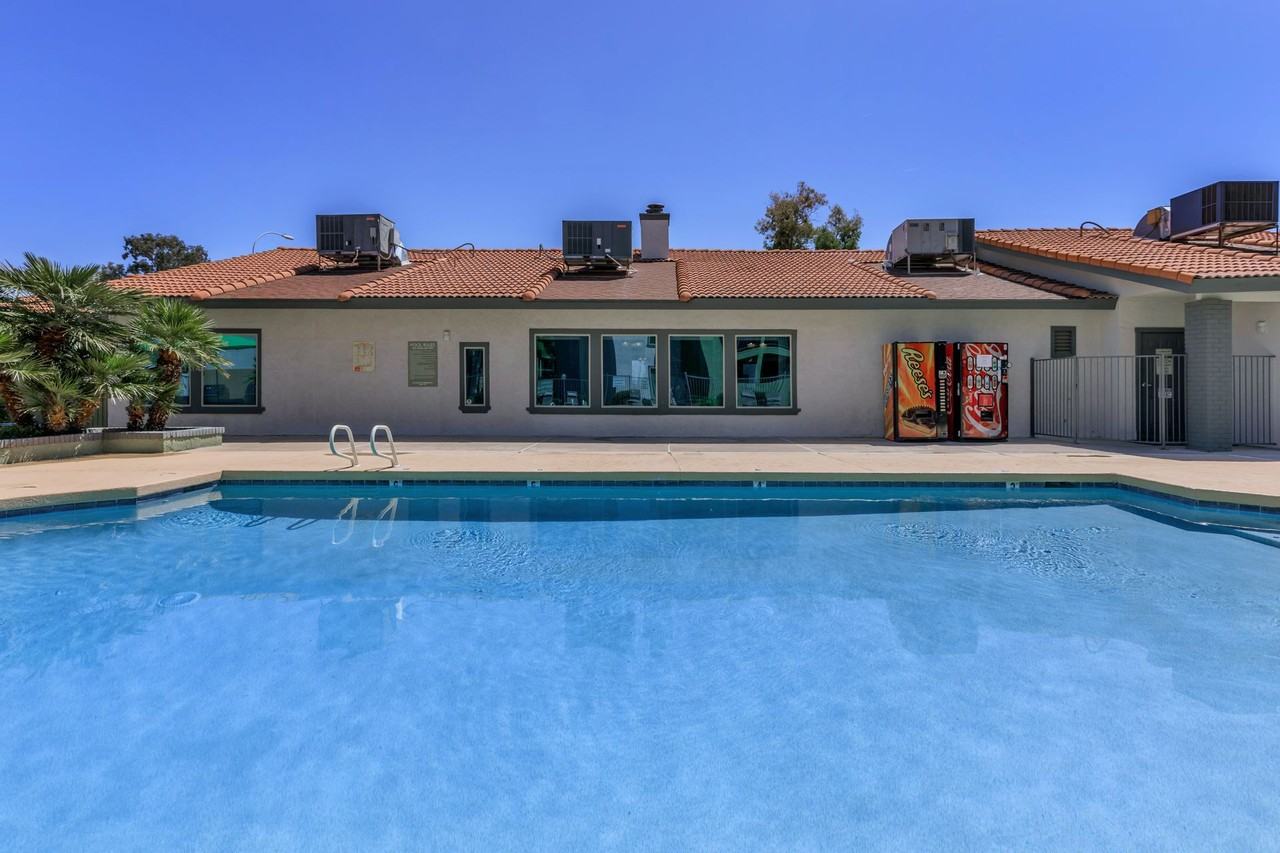 Sahara and Playa Palms - Photo 4 of 50