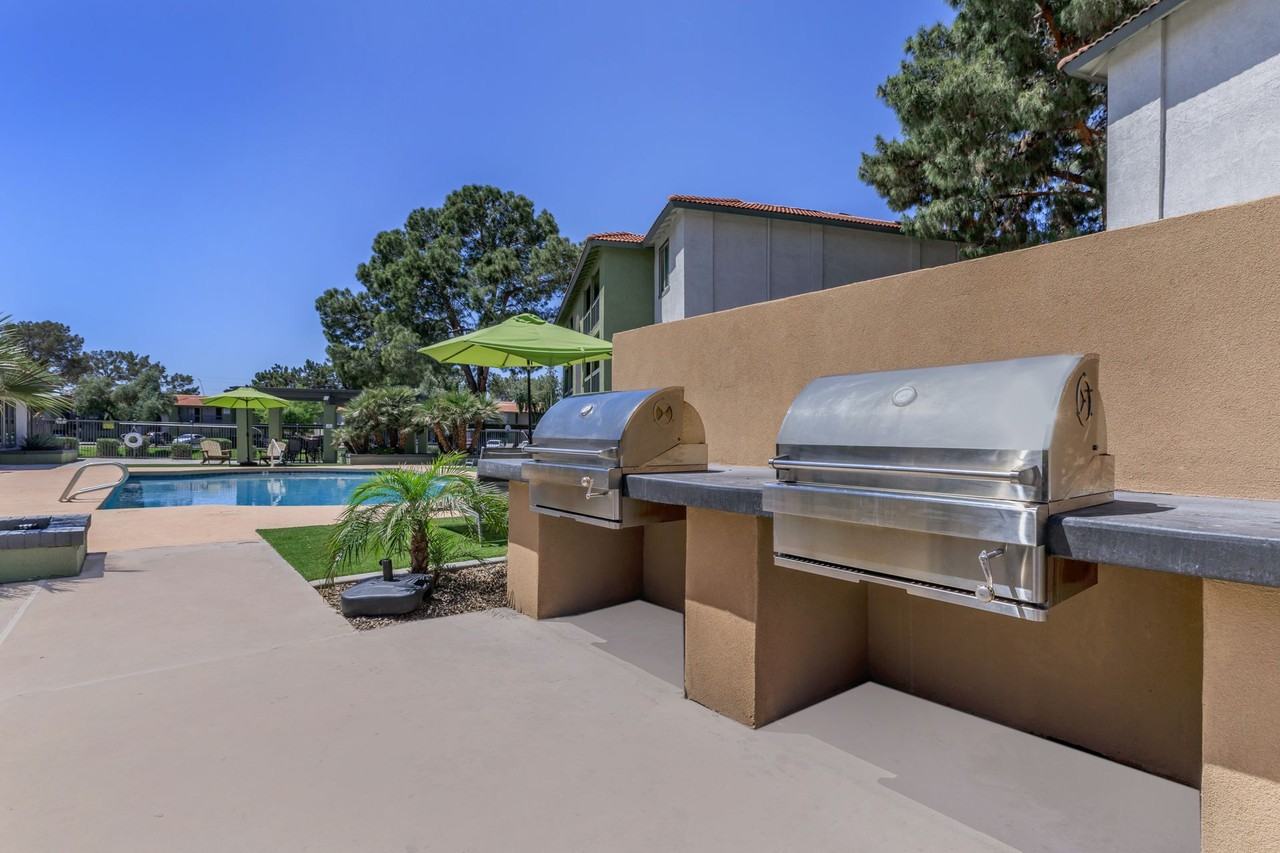 Sahara and Playa Palms - Photo 7 of 50