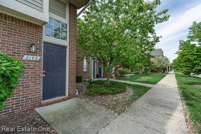 2186 Leighton Dr, Utica, MI 48317 2 Bedroom Condo for 1,350/month Zumper
