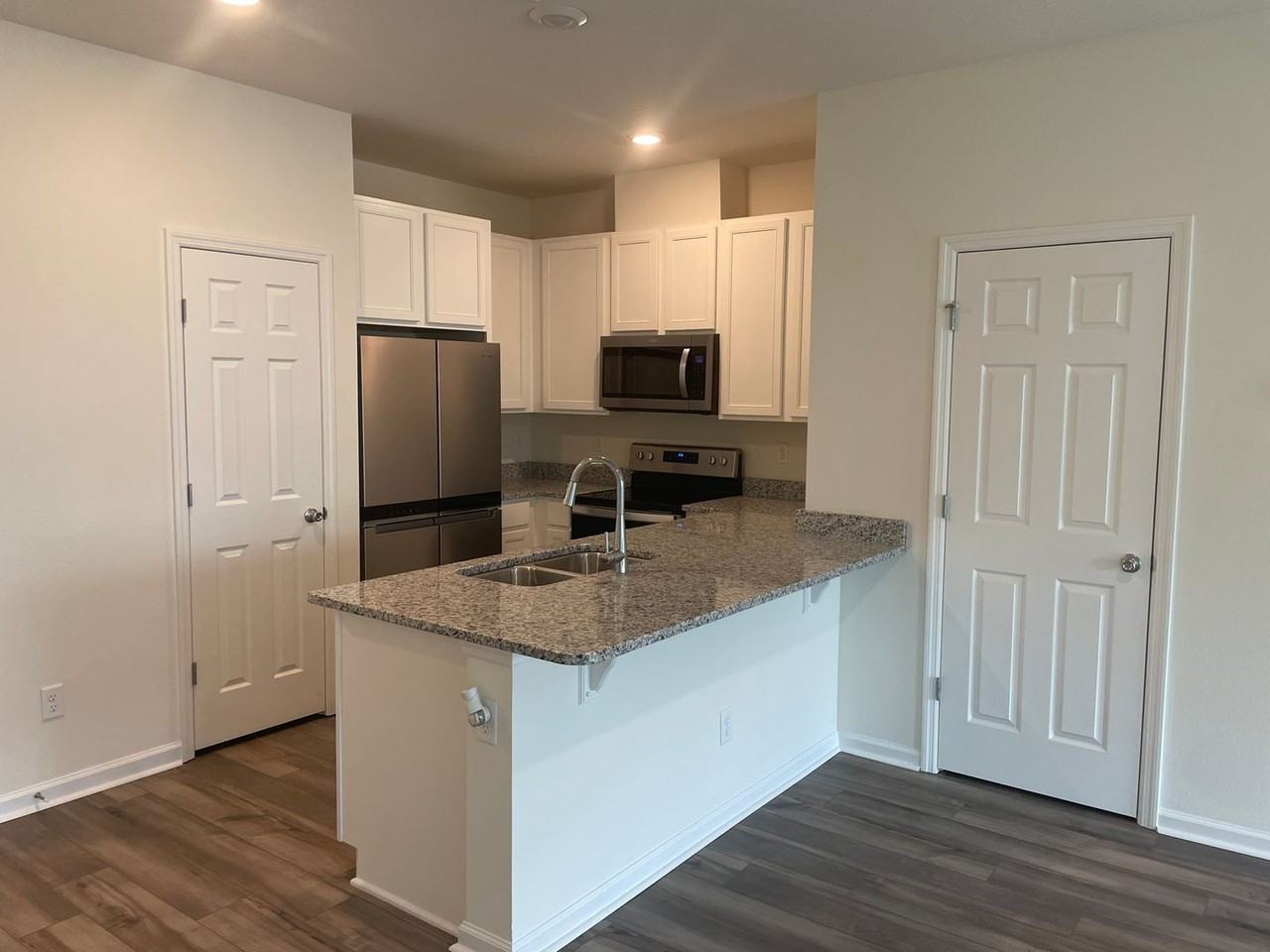 7665 Merchants Way - Photo 3 of 15