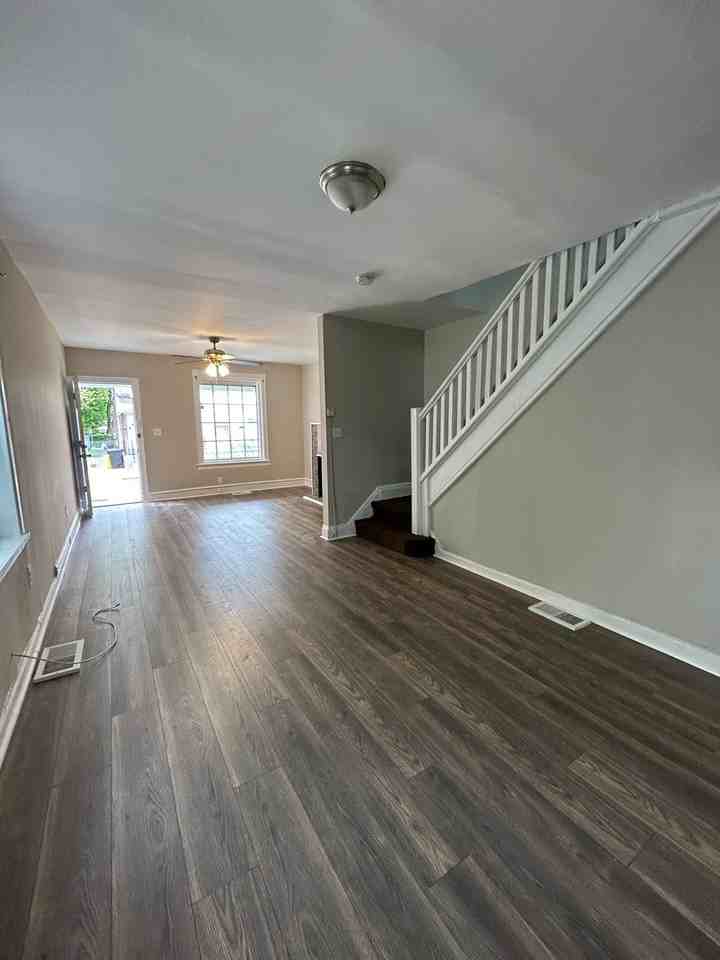 19 E Ingham Ave - Photo 5 of 16