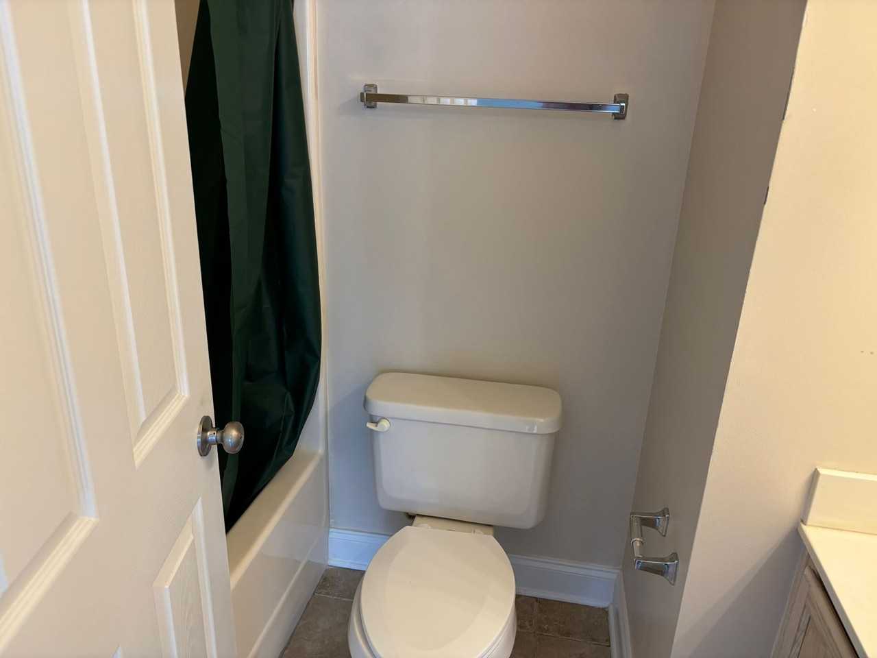 2013 Silvercrest Dr - Photo 5 of 15