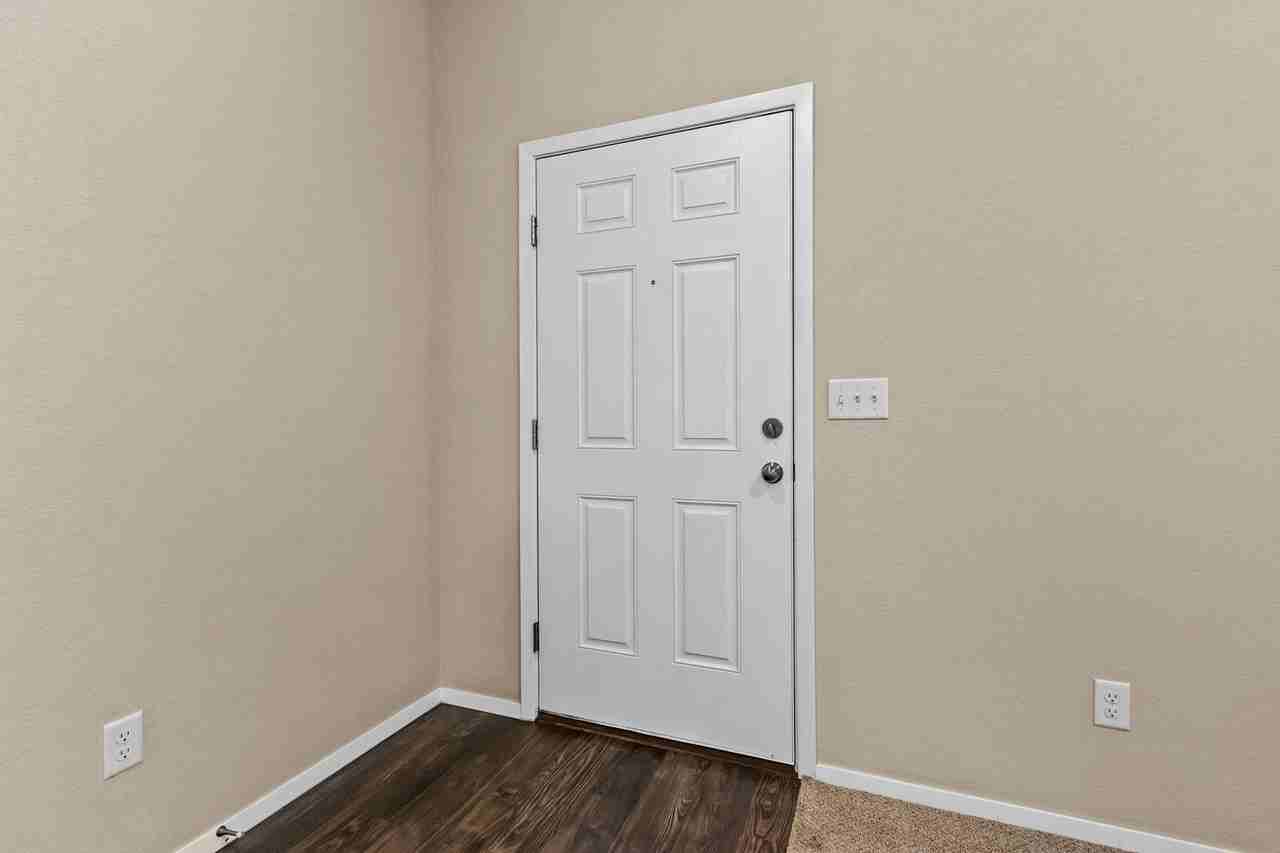 5040 W Colfax Loop - Photo 5 of 31