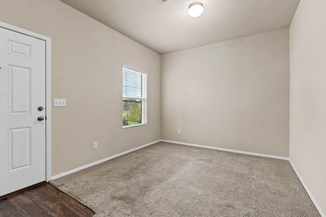 5040 W Colfax Loop - Photo 6 of 31