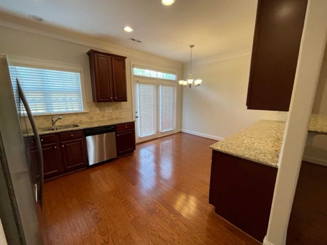 2823 Grove Park Drive - Photo 6 of 24