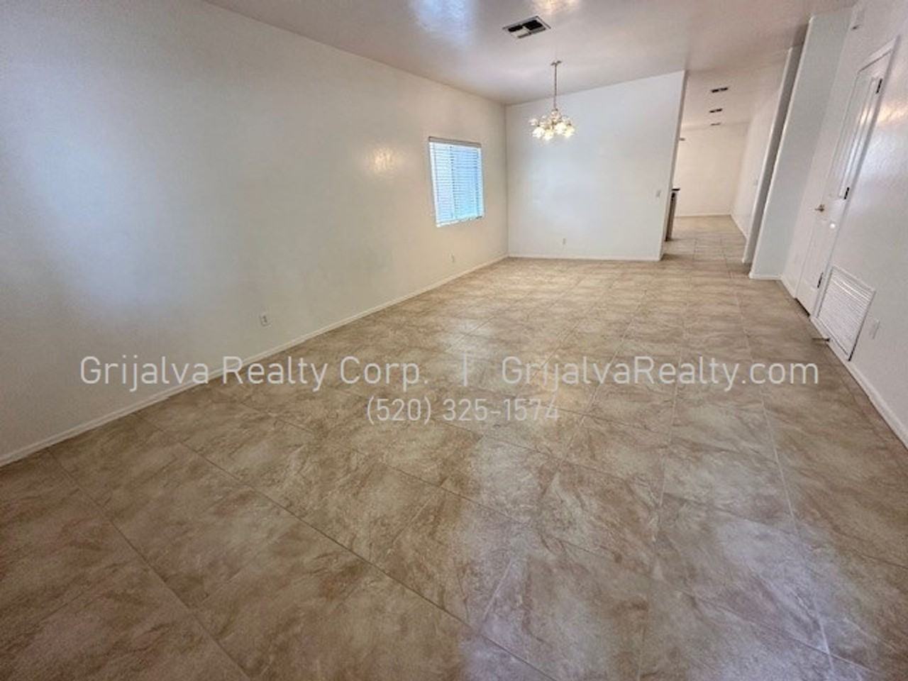 8315 N Rocky View Ln - Photo 2 of 13