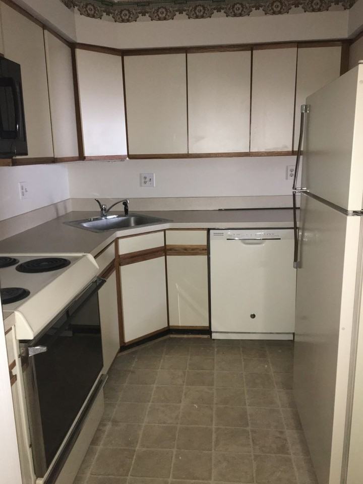 1210 Stockley Gdns #605 - Photo 5 of 26