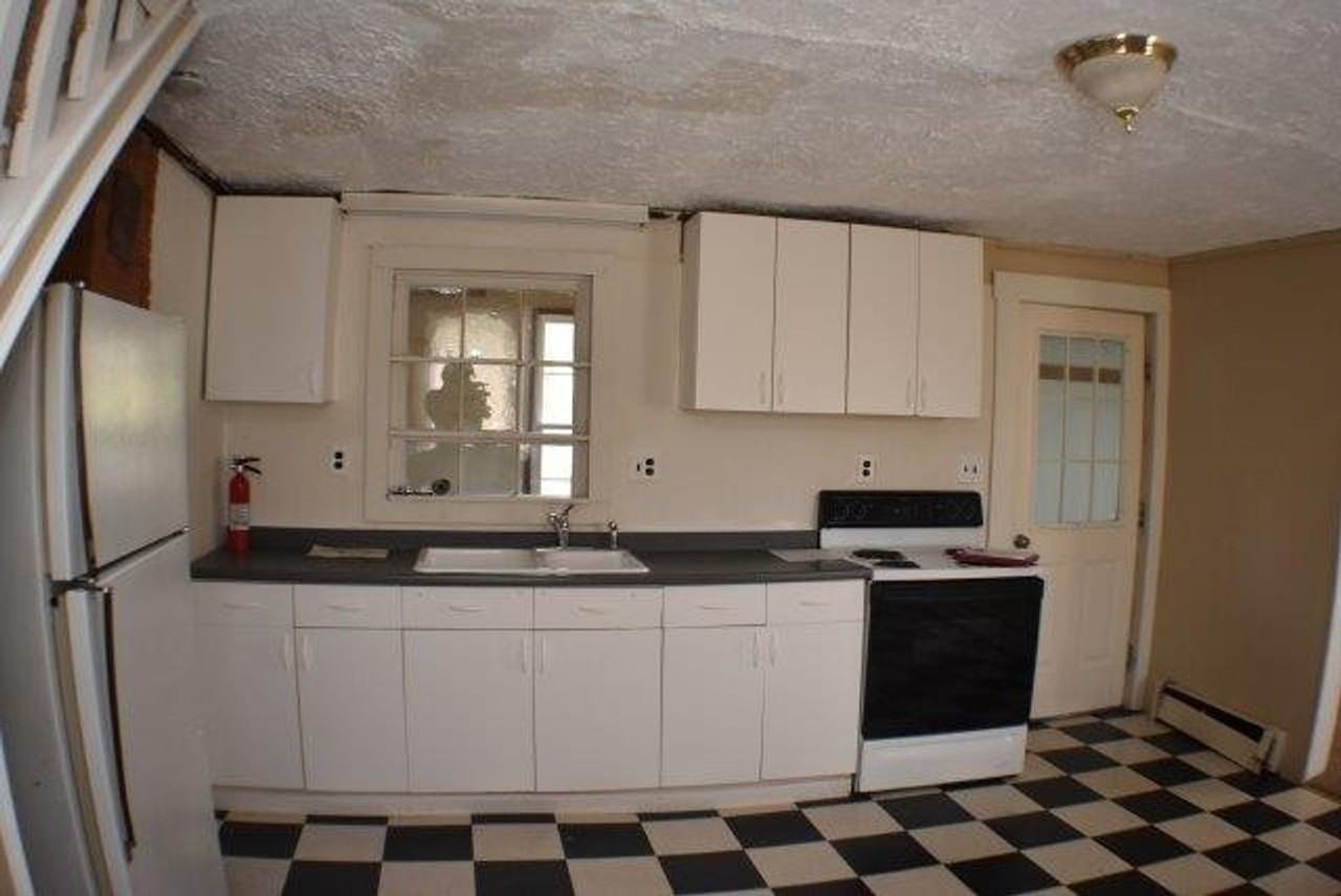 11522 Glen Valley Rd - Photo 3 of 9