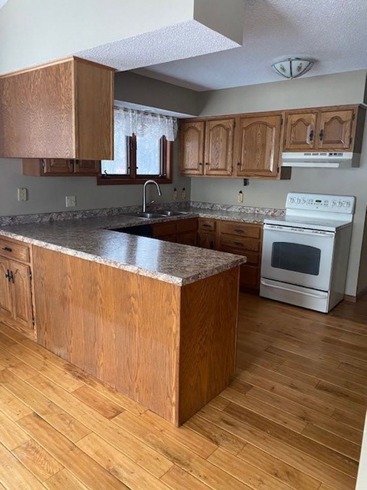 35778 Twin Pond Ln - Photo 6 of 39
