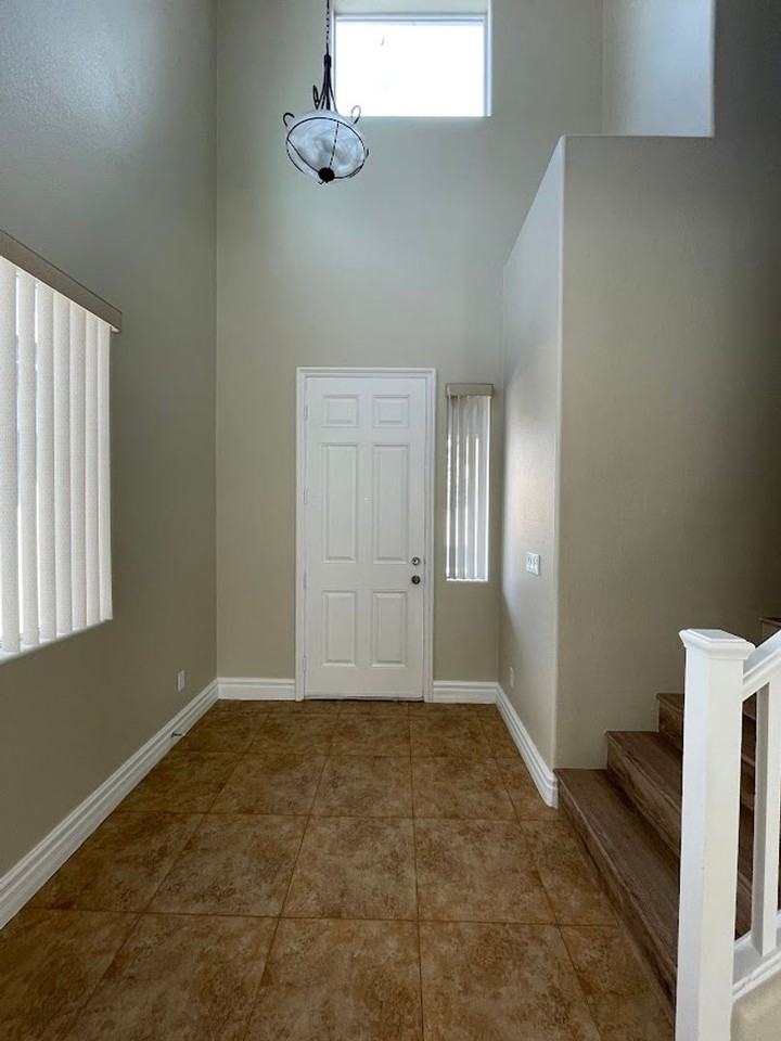 9701 Kampsville Ave - Photo 4 of 31