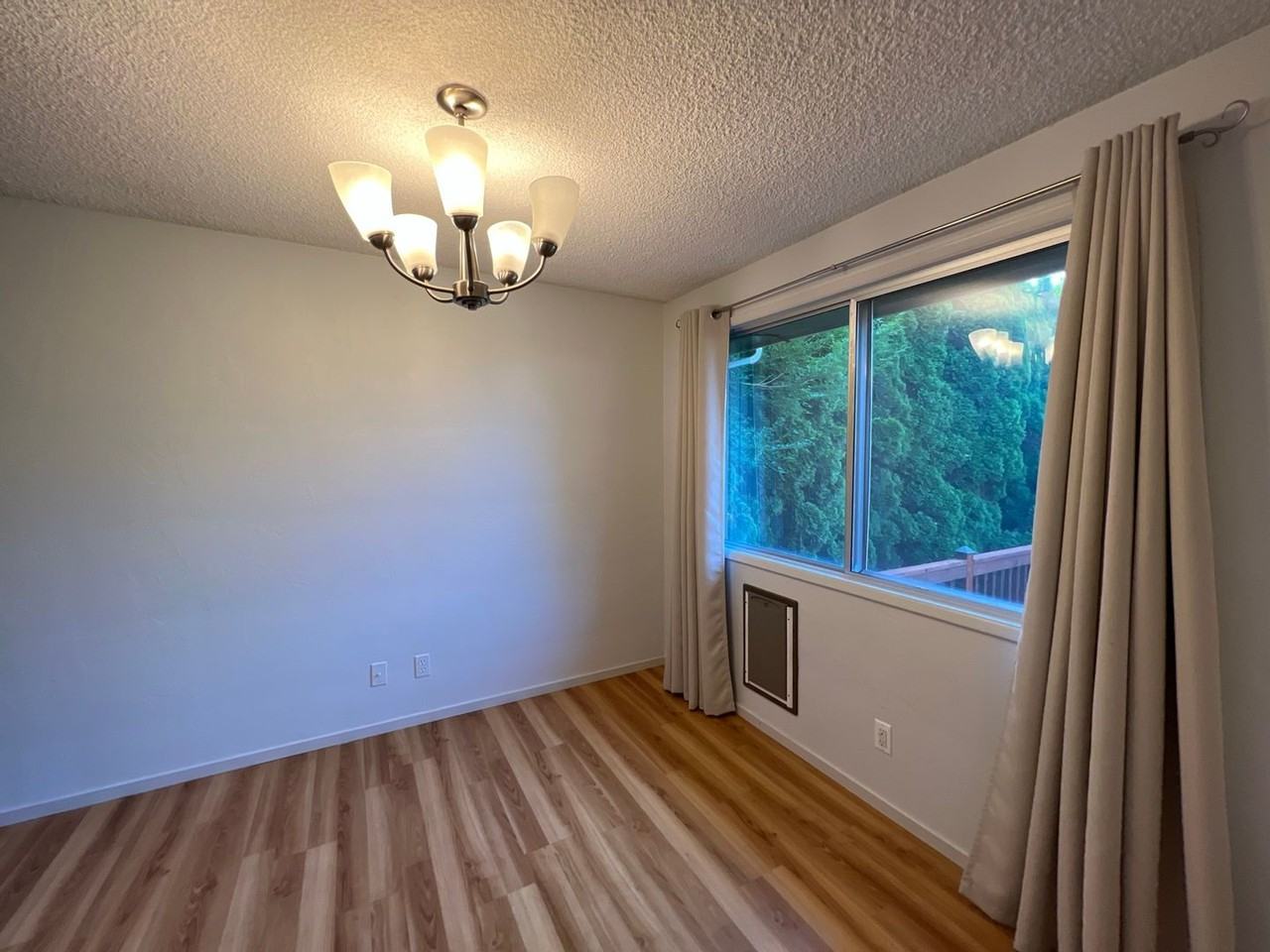 3355 Montebello Avenue - Photo 2 of 31