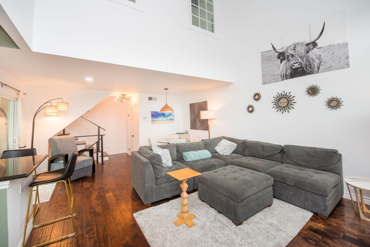 216 16th Pl #L - Photo 5 of 29