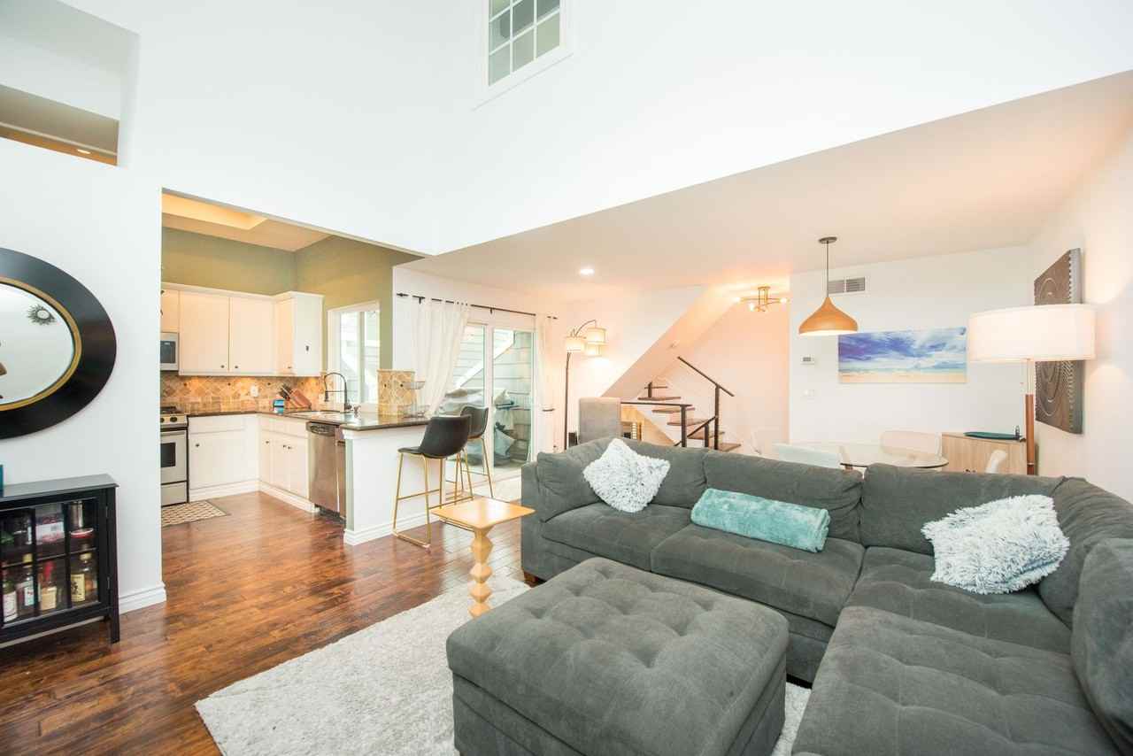 216 16th Pl #L - Photo 6 of 29