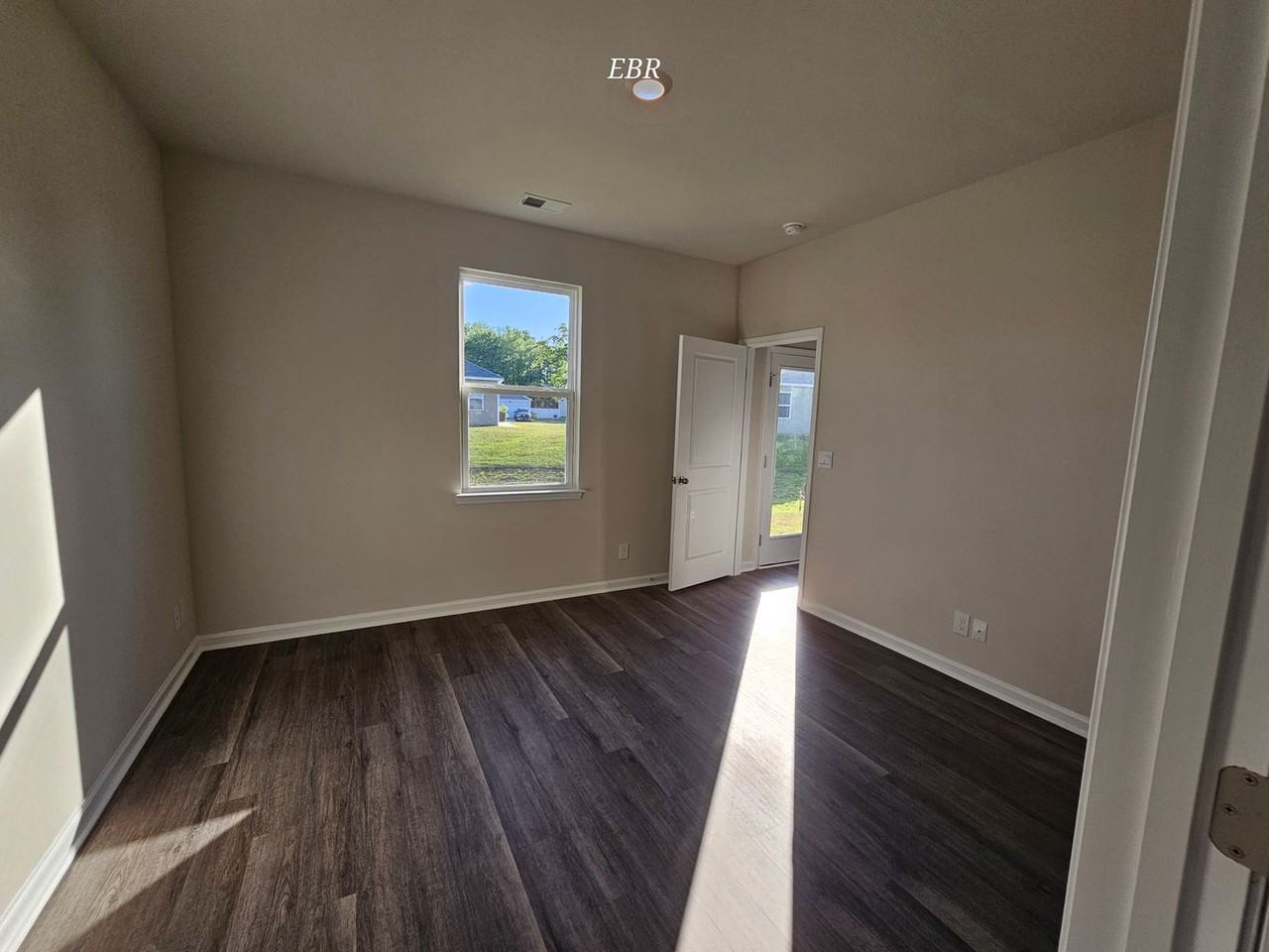 166 Honey Jar Way - Photo 5 of 8