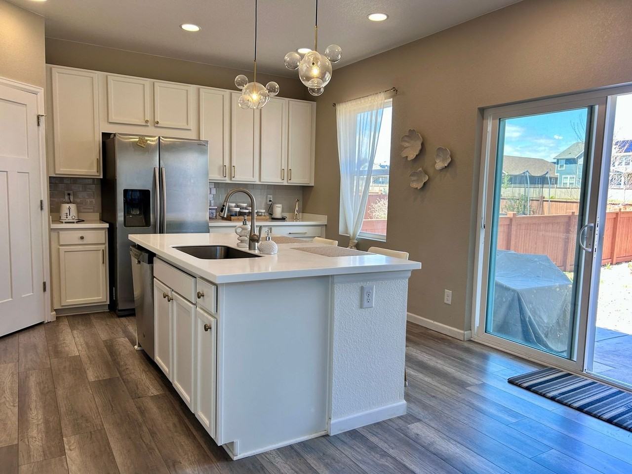 551 W 175th Pl - Photo 6 of 22