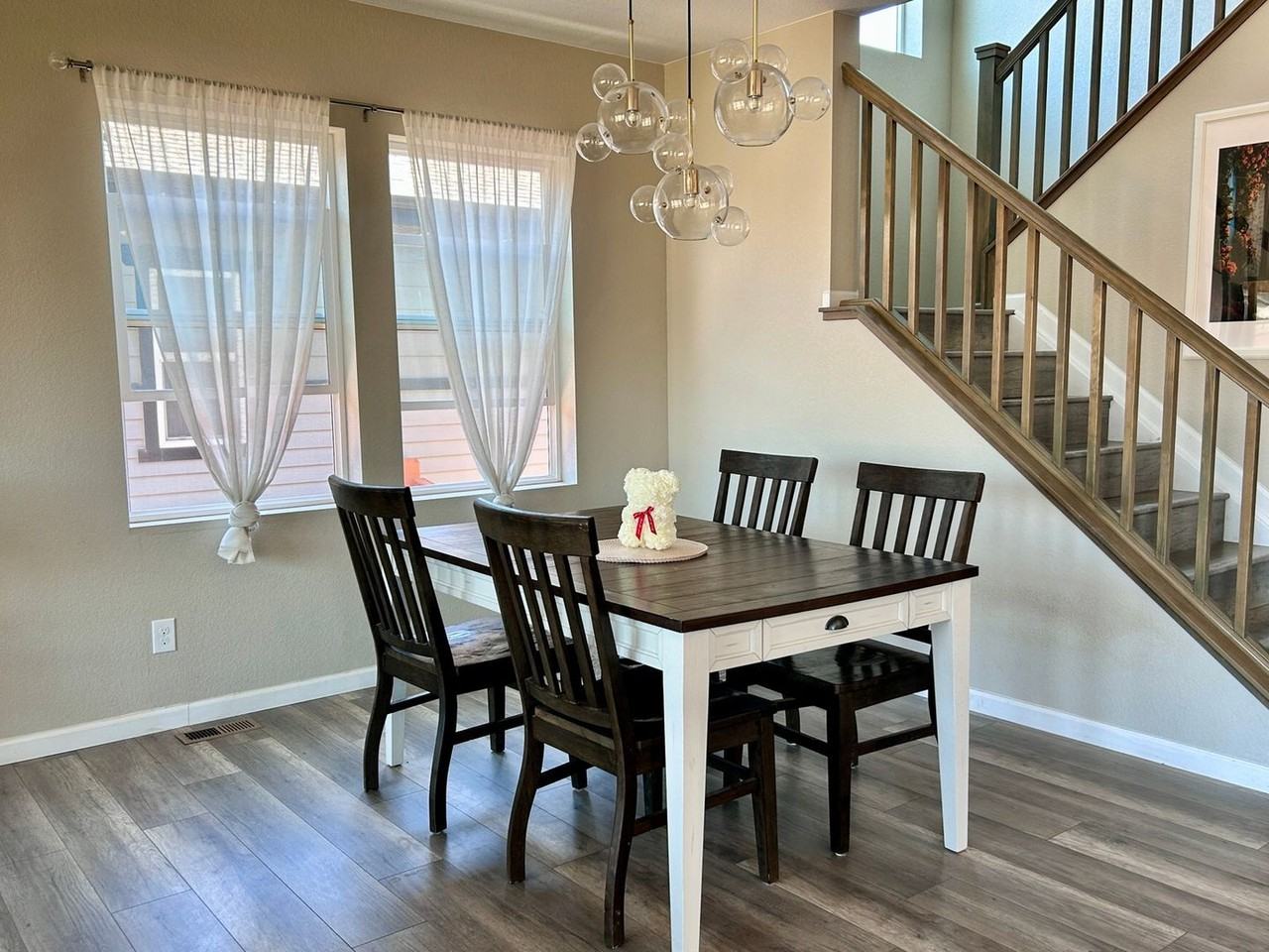 551 W 175th Pl - Photo 7 of 22