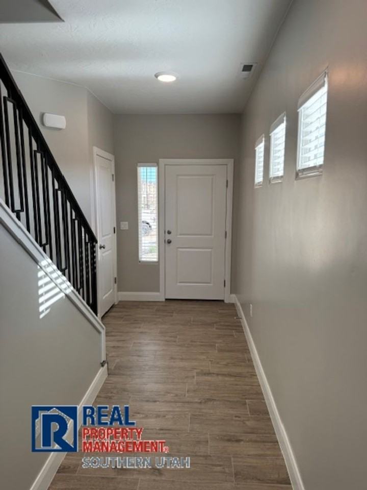 1042 S 1450 E #26 - Photo 7 of 15