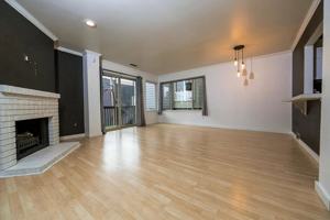 featured image of 1526 Aurora Ave N #D