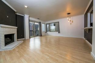 1526 Aurora Ave N #D - Photo 1 of 1