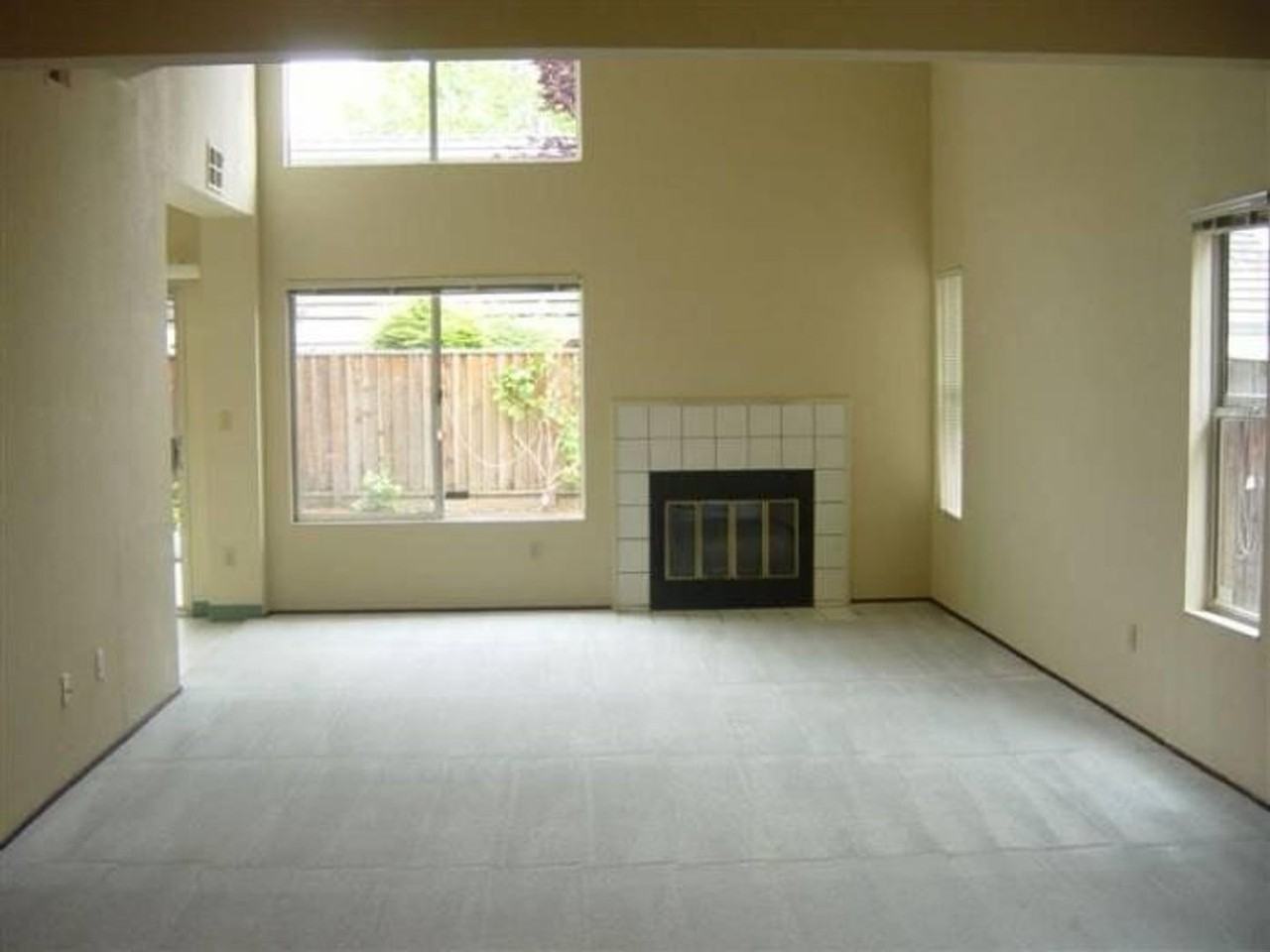 1579 Timber Creek Dr - Photo 2 of 23