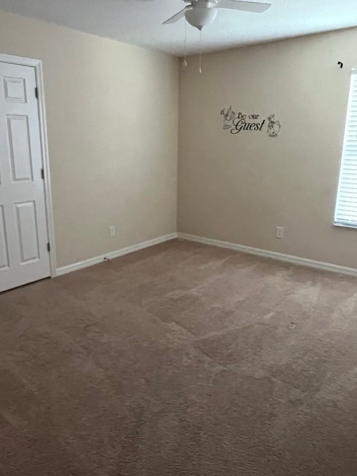 642 Andalusia Loop - Photo 4 of 35