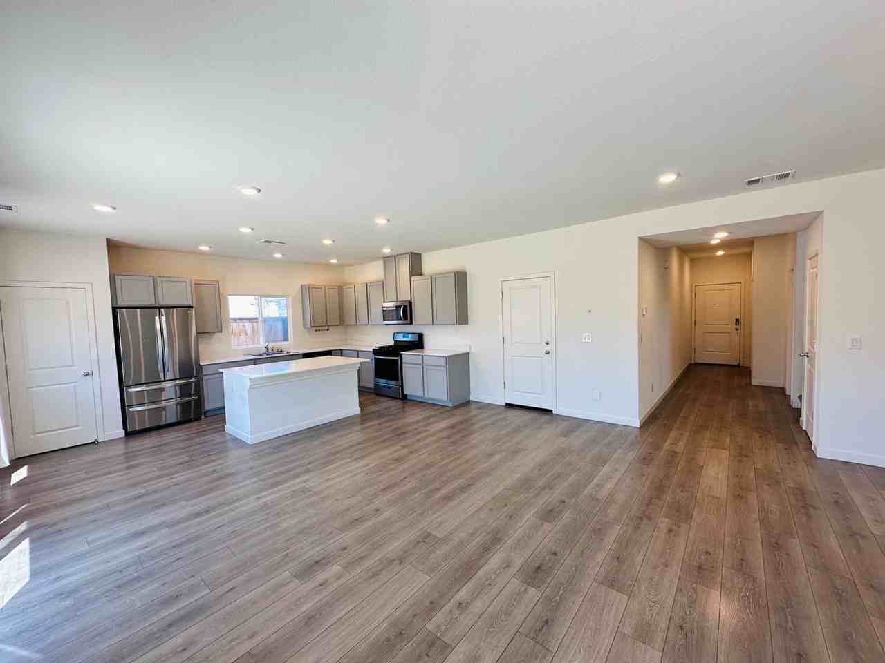 6655 Rusty Owl Dr - Photo 7 of 28