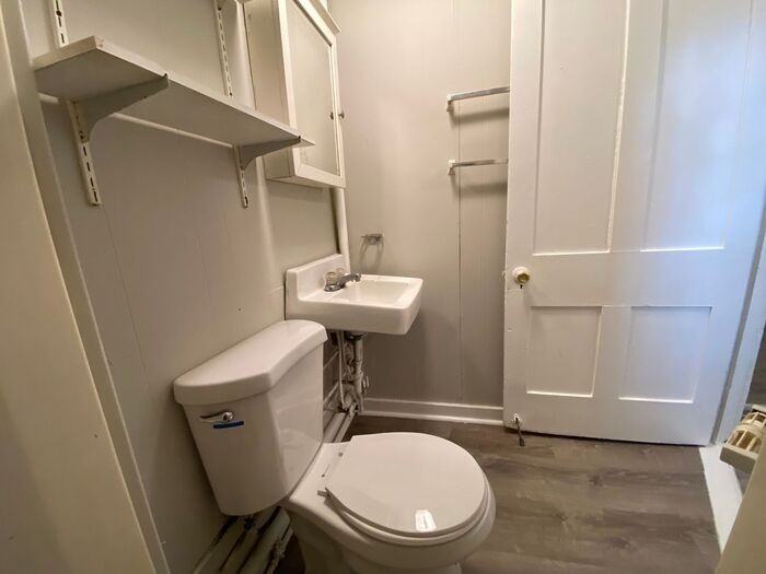 1405 Meharry Blvd - Photo 2 of 24