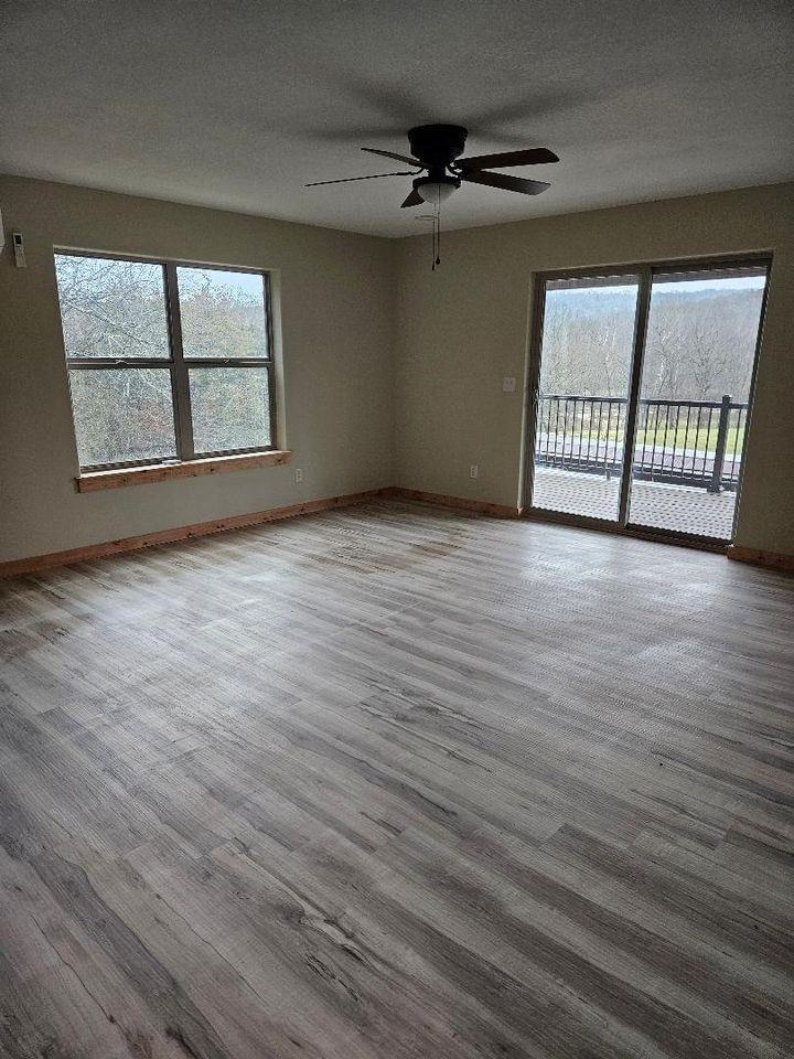 550 Creek Bluff Rd #NA - Photo 3 of 7
