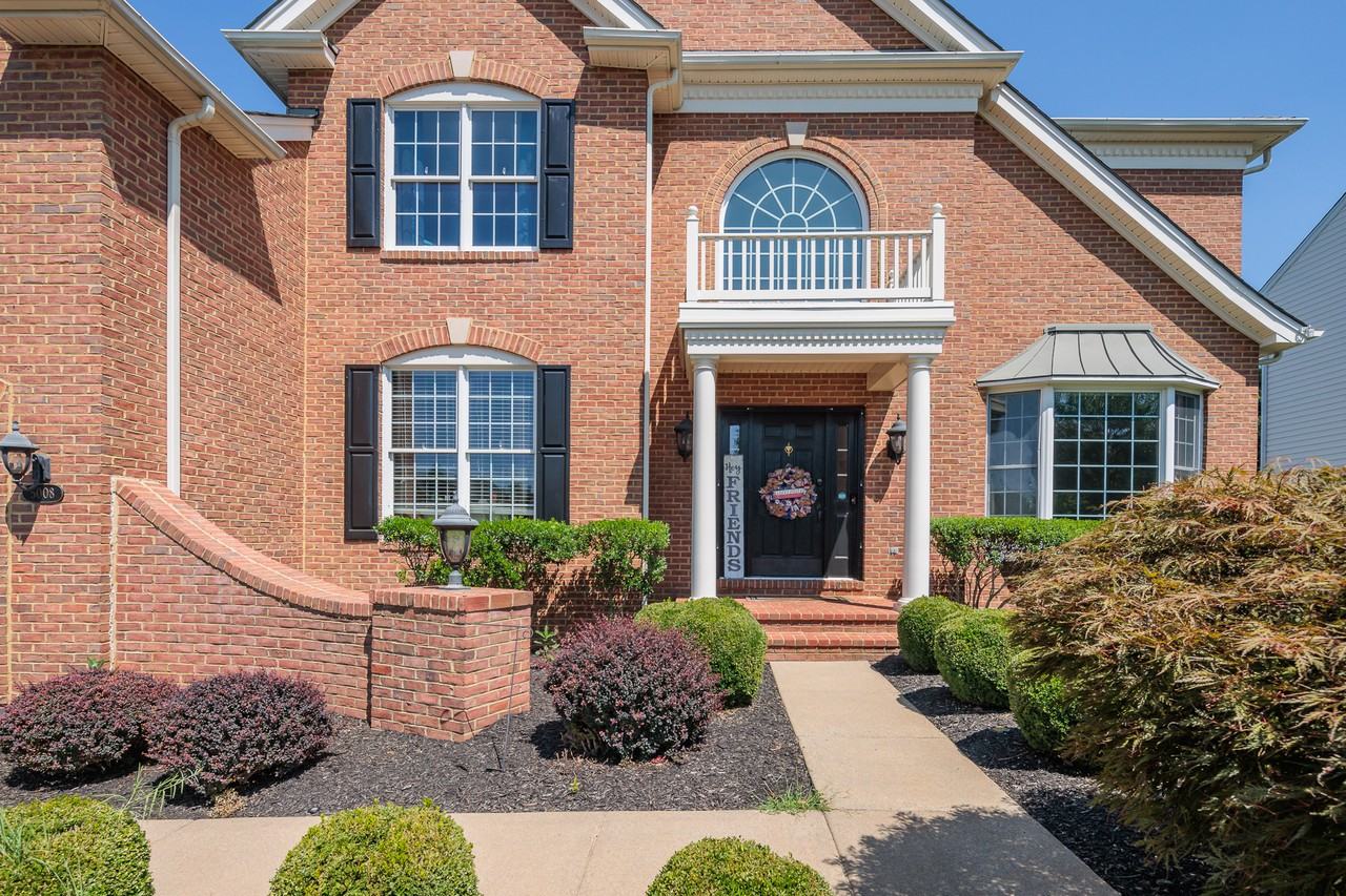 5008 Desert Forest Ct #NA - Photo 2 of 20