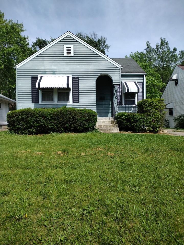 2030 Litchfield Ave #NA - Photo 2 of 8