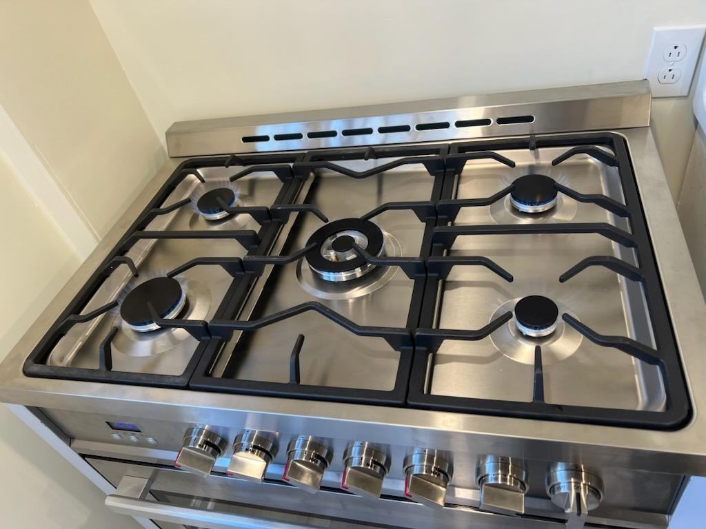 1606 Thetford Rd #NA - Photo 7 of 14