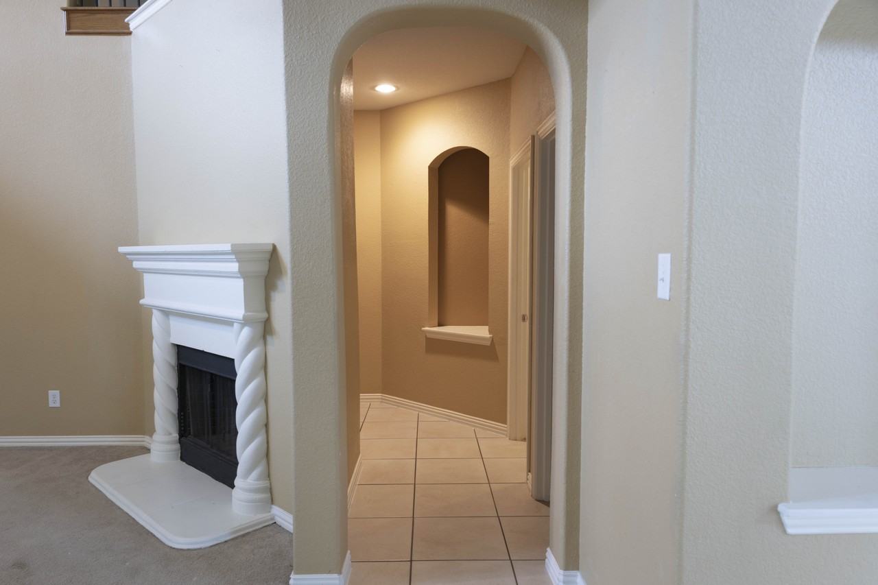 1411 Delta Dr #NA - Photo 2 of 28