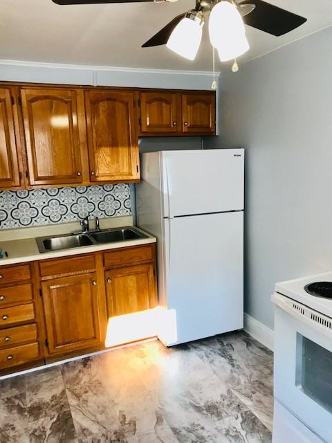 108 Baltimore St #6 - Photo 3 of 9