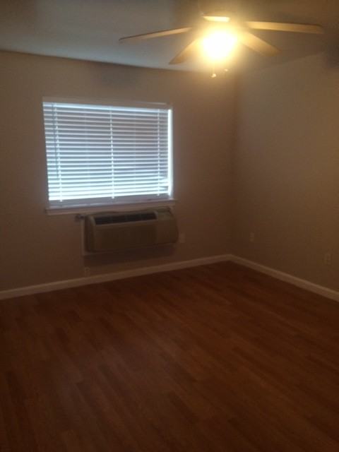 2410 2410 Southmore - 3 #2410-03 - Photo 3 of 14