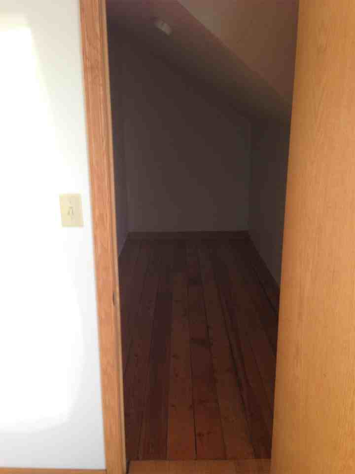 2229 4th Avenue West #2 - Photo 3 of 40