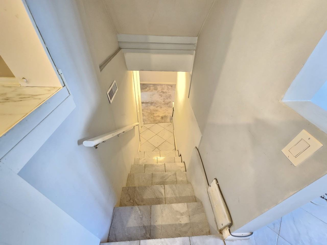 99 Golden Boulevard West #2 - Photo 6 of 11