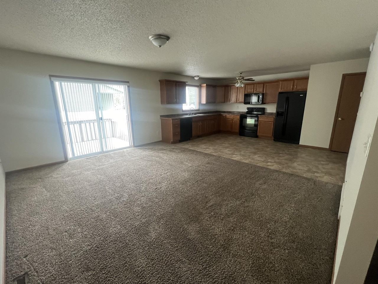 4202 Estate Dr S #1 - Photo 3 of 18
