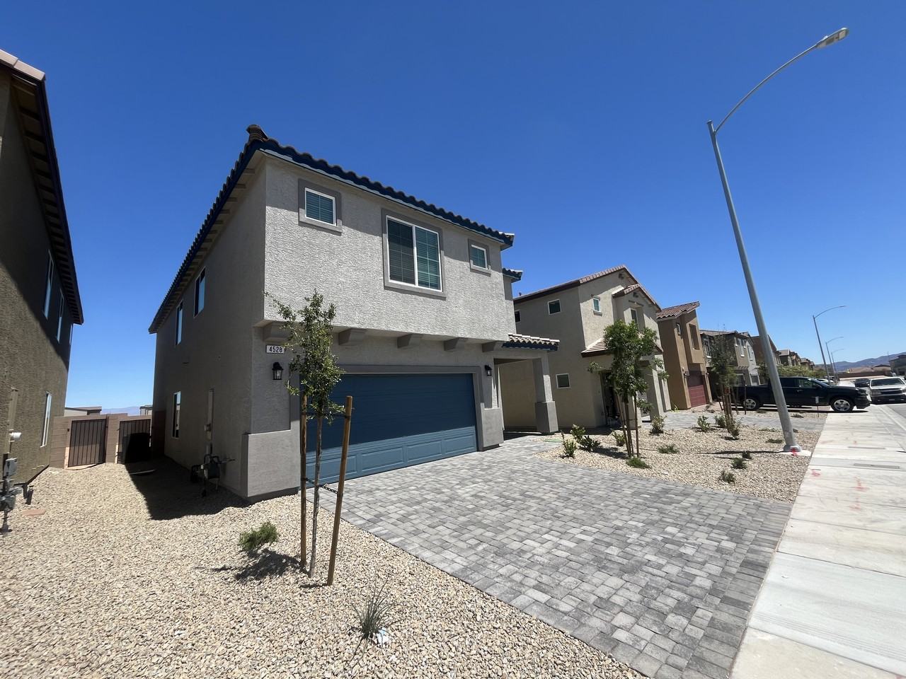 4528 Merlot Hills Avenue - Photo 2 of 21
