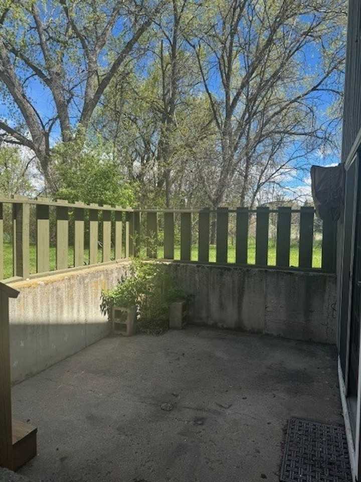 8060 Niwot Rd #15 - Photo 3 of 12