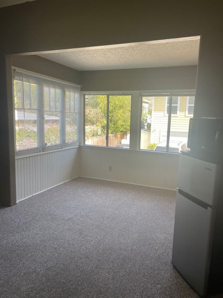 871 Buchon St - Photo 6 of 18
