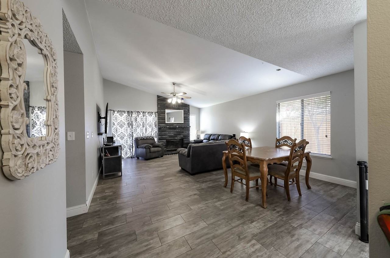 7921 Cold Spray Ct - Photo 7 of 22